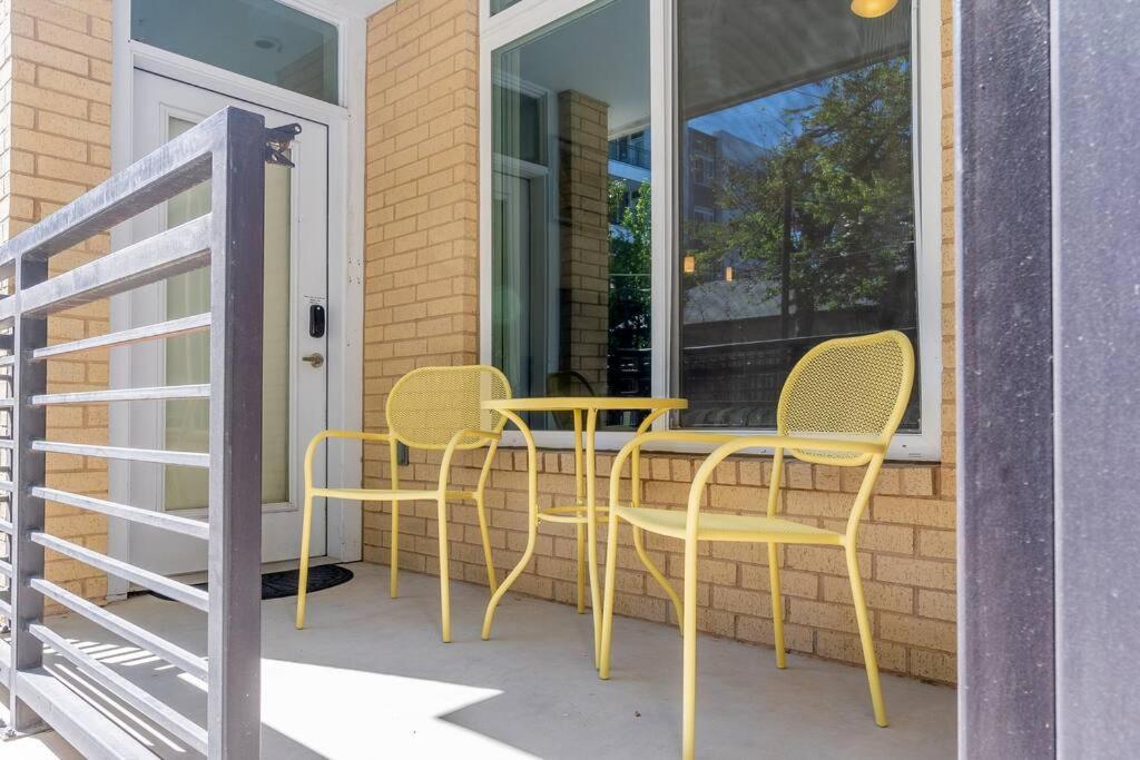 Beautiful Riverwalk Apt With Full Amenities, King Bed & Free Parking San Antonio Luaran gambar