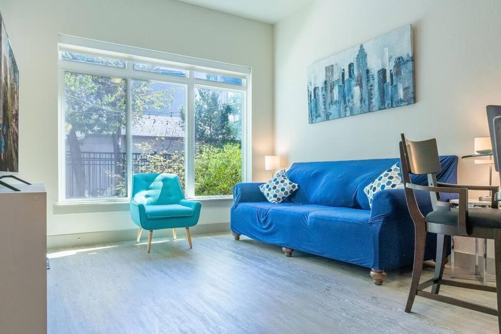 Beautiful Riverwalk Apt With Full Amenities, King Bed & Free Parking San Antonio Luaran gambar